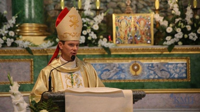 Єпископ РКЦ Віталій Кривицький: стараємося відновити парафіяльне життя - фото 1