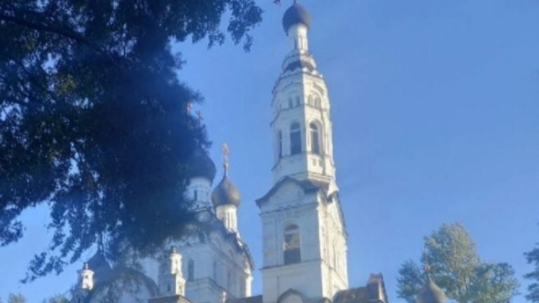 Ураган снес крест храма под Петербургом - фото 1
