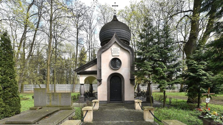 Історії з православного кладовища на варшавській Волі: склеп родини Гудзоватих - фото 1