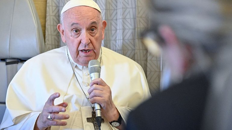 Pope says supplying weapons to Ukraine is morally acceptable for self defence - фото 1