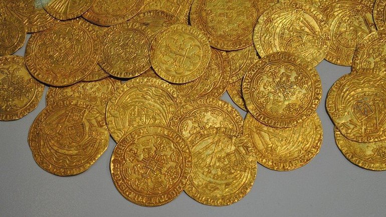 У культовому місці в Ізраїлі виявлено скарб із золотими візантійськими монетами - фото 1