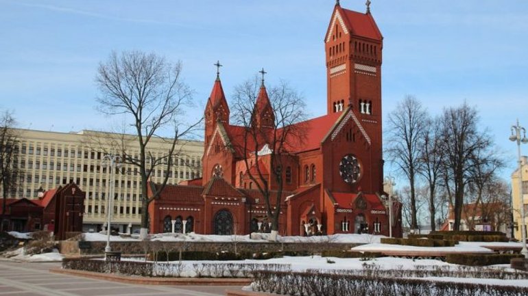 Влада забирає у католиків «Червоний костел» у Мінську - фото 1