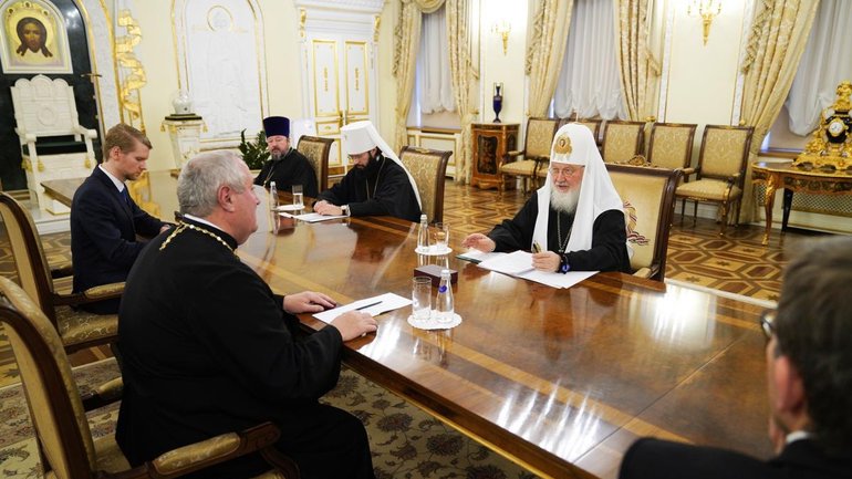 Kirill praised the World Council of Churches for its "neutral" position on the war in Ukraine - фото 1