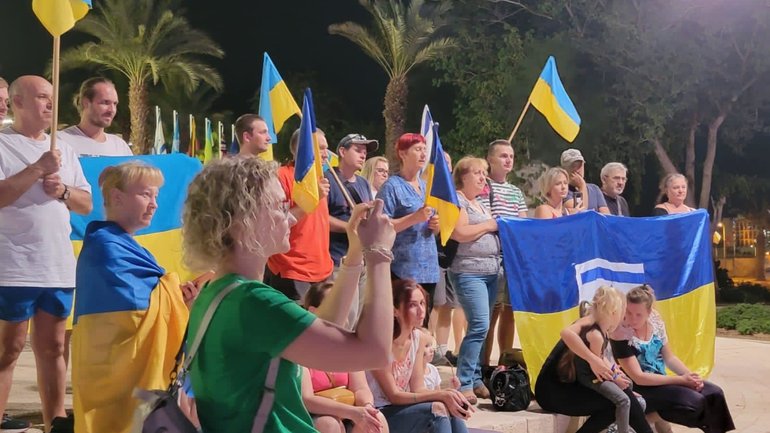 The chief rabbi of Ukraine joined another pro-Ukrainian rally in Israel - фото 1