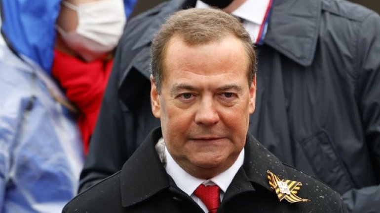 Медведев выдал очередной «шедевр» о «священной цели» войны и аде - фото 1