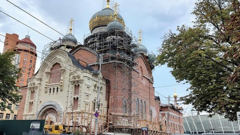 УПЦ МП застроила Киев храмами в российском имперском стиле - фото 1