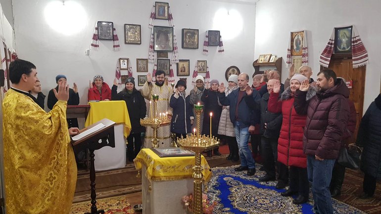 Одна з парафій ПЦУ в Кропивницькому вирішила святкувати Різдво за новим календарем - фото 1