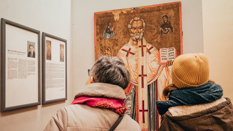 У Львові представили відреставровану ікону ХVІ століття «Святий Миколай» - фото 1
