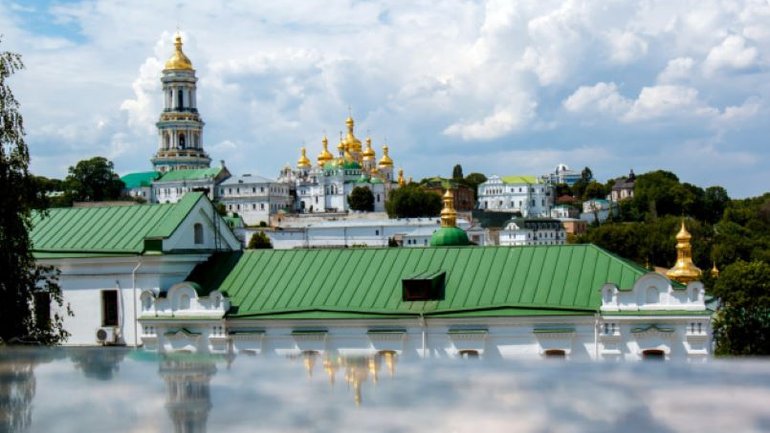 Ministry of Culture and Information Policy will not recommend extending the lease of two churches in Lavra with UOC-MP, - Tkachenko - фото 1
