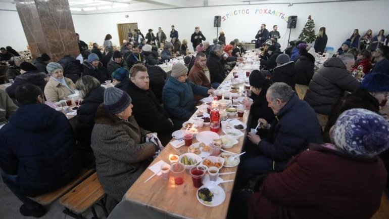 У Центрі обліку для бездомних людей у Львові організують різдвяну вечерю - фото 1