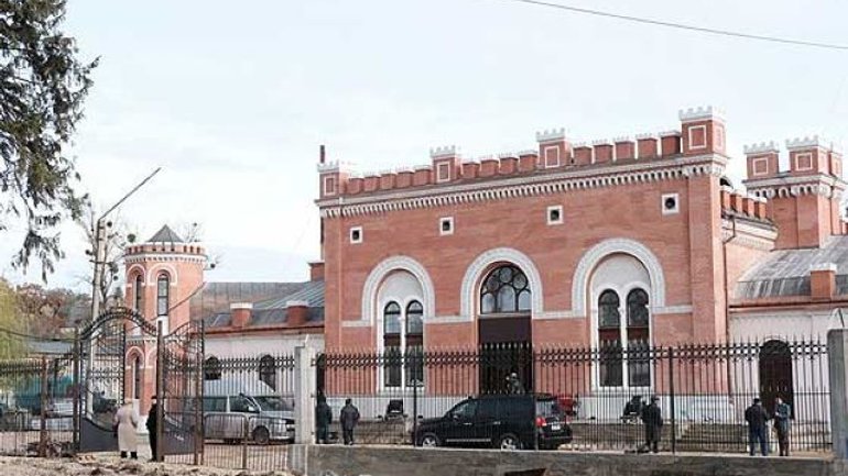 Чернівецька синагога стала прихистком для українців, які втікали від російських обстрілів - фото 1