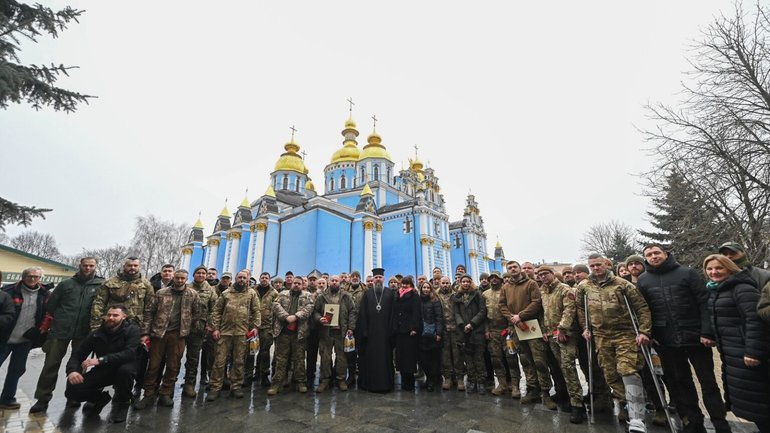 Предстоятель ПЦУ відзначив воїнів – захисників України - фото 1