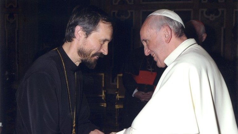 Владика Мілан Лах і Папа Франциск  - фото 1
