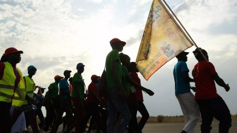 Паломники йшли дев'ять днів, щоб побачити Папу Франциска в Південному Судані - фото 1