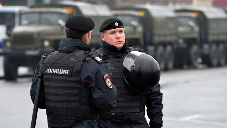 У Москві поліцейські закуповують «броньовані ікони» із текстами молитов - фото 1