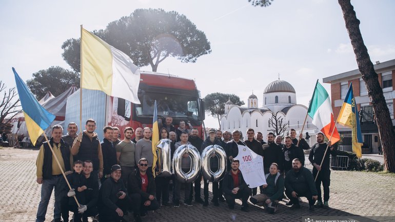 До України з Риму надіслали вже соту вантажівку допомоги - фото 1