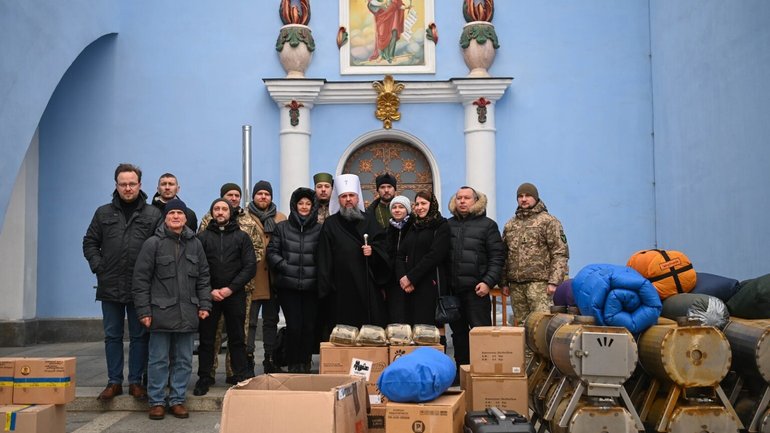 Митрополит Епіфаній взяв участь у волонтерському заході «Дзвони Перемоги» - фото 1