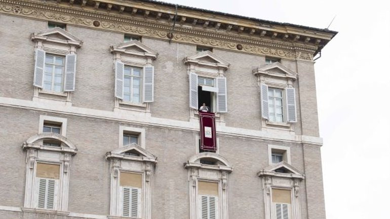 Папа урізав пільги для кардиналів та посадовців Ватикану - фото 1