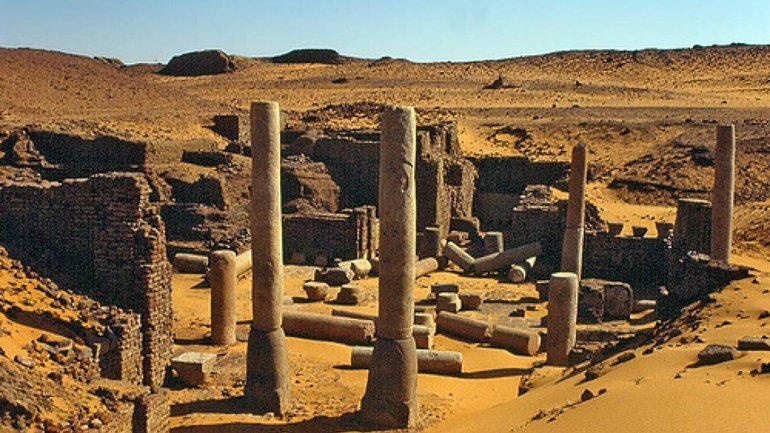 Археологи виявили в Судані залишки стародавнього храму з ієрогліфами - фото 1