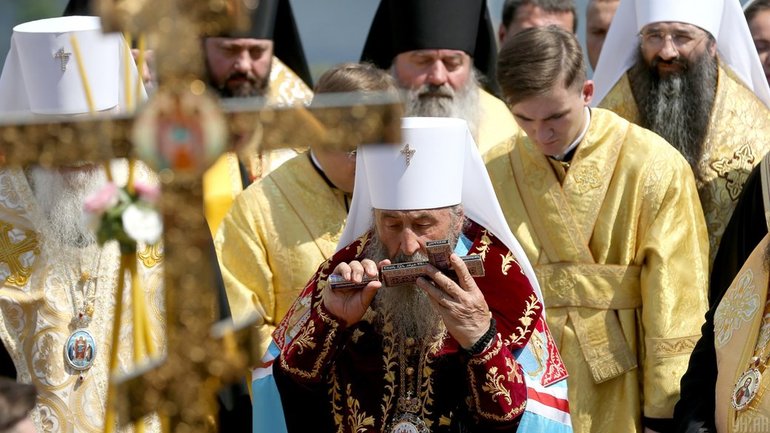 Митрополит УПЦ МП Онуфрий и более 20 священников имеют гражданство РФ, – расследование УП - фото 1