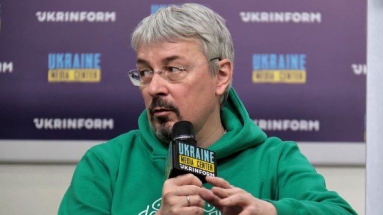 Ткаченко про ситуацію з лаврою: "У нас є план дій, найближчим часом ви його побачите" - фото 1