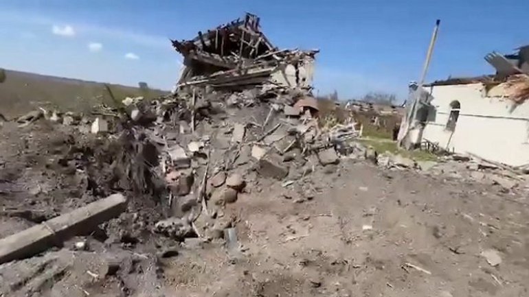 Росіяни зруйнували авіаударом церкву у Кізомисі на Херсонщині - фото 1