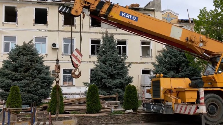 Оприлюднено відео з монастиря в Одесі після ракетного обстрілу армії РФ - фото 1