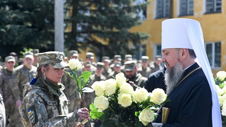 На Волині Предстоятель ПЦУ зустрівся із захисниками України - фото 1