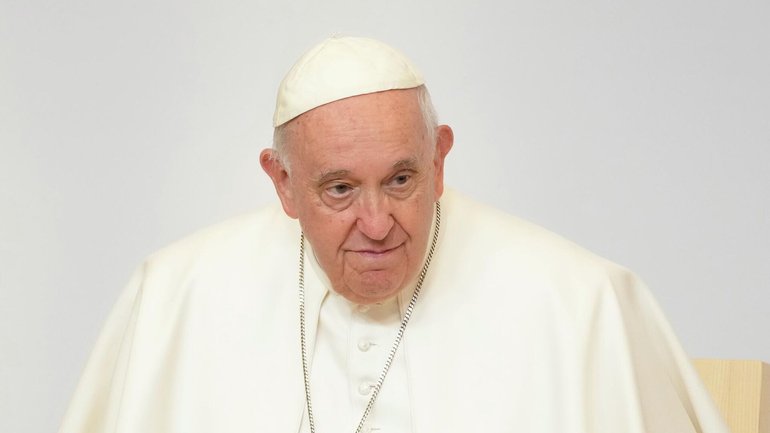 Папа Римський скасував аудієнцію в п’ятницю через лихоманку - фото 1
