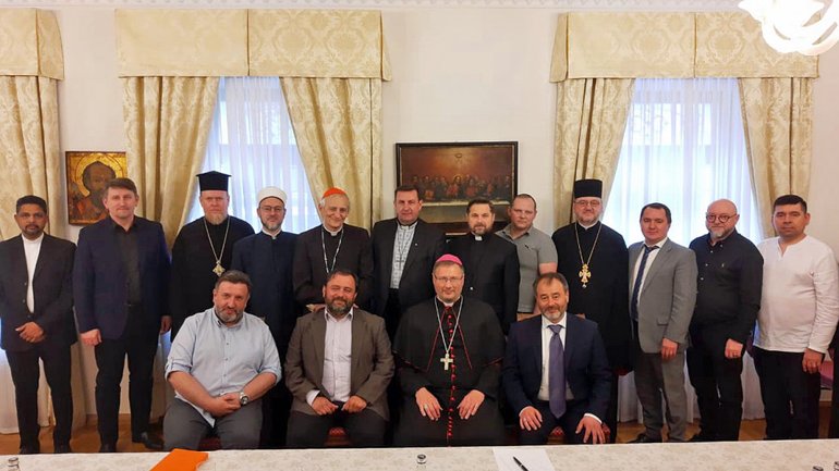 UCCRO representatives met with the Pope's envoy Cardinal Matteo Zuppi - фото 1