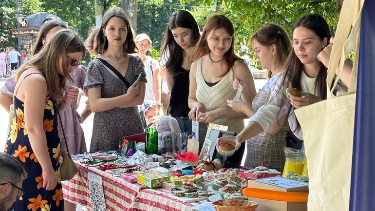 У центрі Львова молодь проведе благодійний ярмарок - фото 1