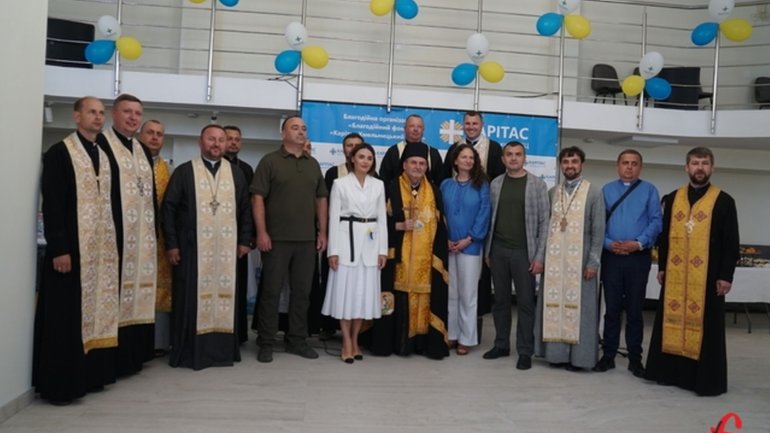 Греко-католики  відкрили п’ятиповерховий соціальний центр у Хмельницькому - фото 1