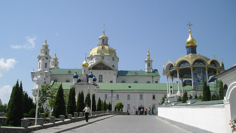 Тернопільська облрада заборонила хресний хід УПЦ МП до Почаєва - фото 1