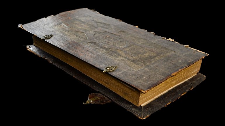 Почаївське Євангелія 1780 р. - фото 1