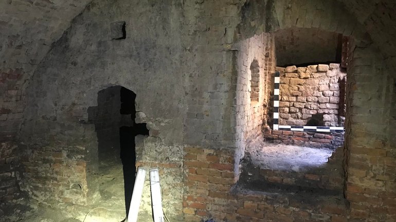 У Луцьку розпочався новий етап досліджень підземелля римо-католицького собору - фото 1