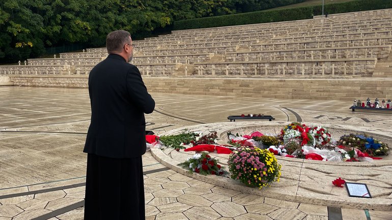 Глава УГКЦ молився на могилах українських воїнів у Монтекассіно - фото 1