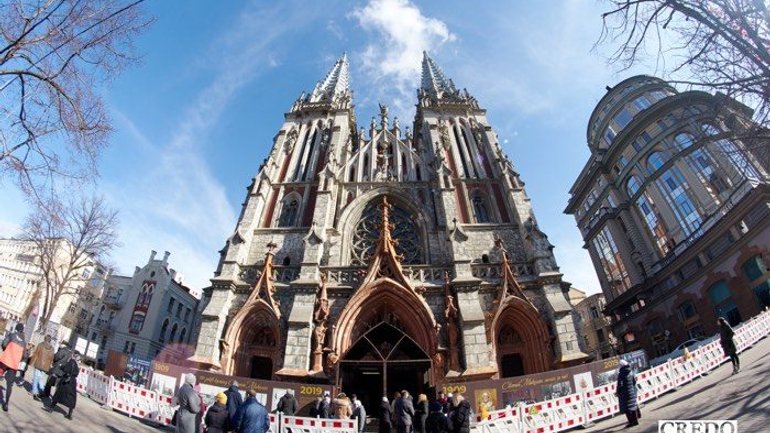 Киевский приход св. Николая просит поддержать петицию о возвращении храма католикам - фото 1