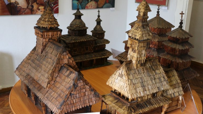 У Києво-Печерській лаврі виставлять макети дерев'яних церков України - фото 1