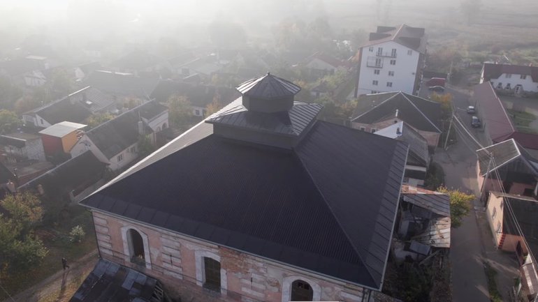 У Дубні перекрили дах Великої синагоги XVI століття - фото 1