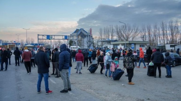 Біженці в Ірландії зможуть поїхати до України на Різдво, не втративши житло - фото 1