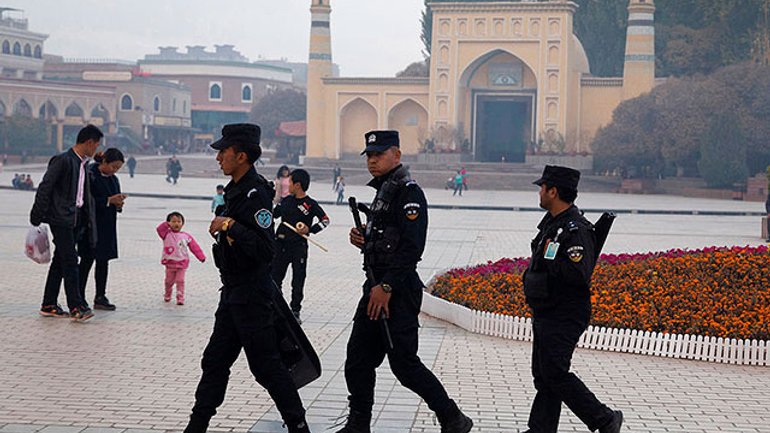 Правозащитники HRW обвинили Китай в закрытии и разрушении мечетей - фото 1