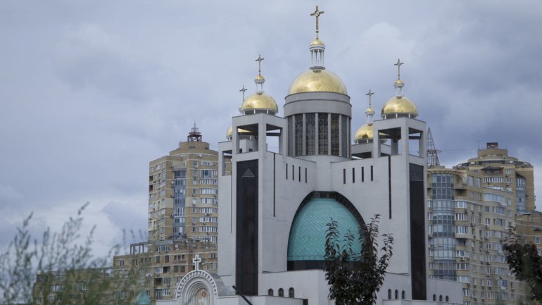 Russian drone damaged the Patriarchal Cathedral of the UGCC in Kyiv - фото 1