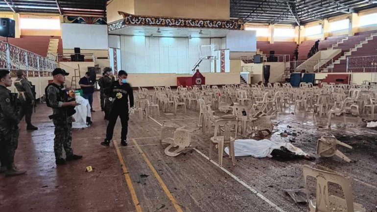 Під час Меси на Філіппінах стався вибух: є жертви - фото 1