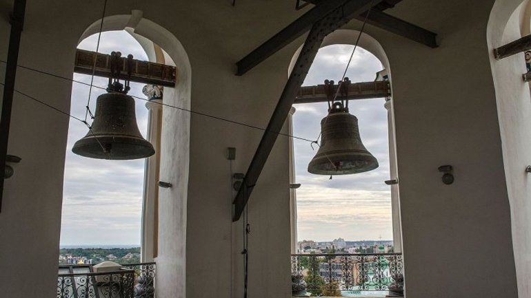Киево-Печерская лавра ежедневно будет бить в колокола, чтобы напомнить о пленных и пропавших без вести - фото 1