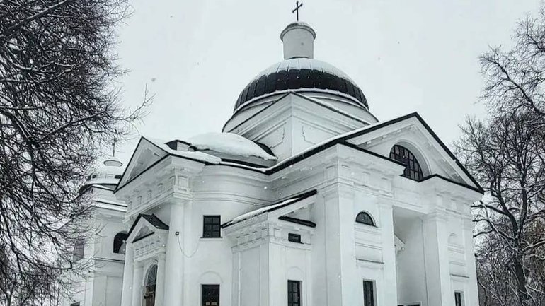 На Чернігівщині місцеві жителі самотужки відновлюють 220-річну церкву - фото 1