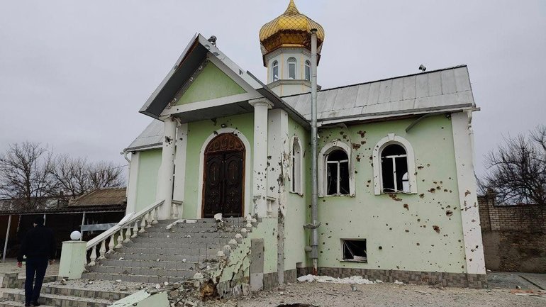 Від російських обстрілів постраждав храм УПЦ МП під Херсоном - фото 1