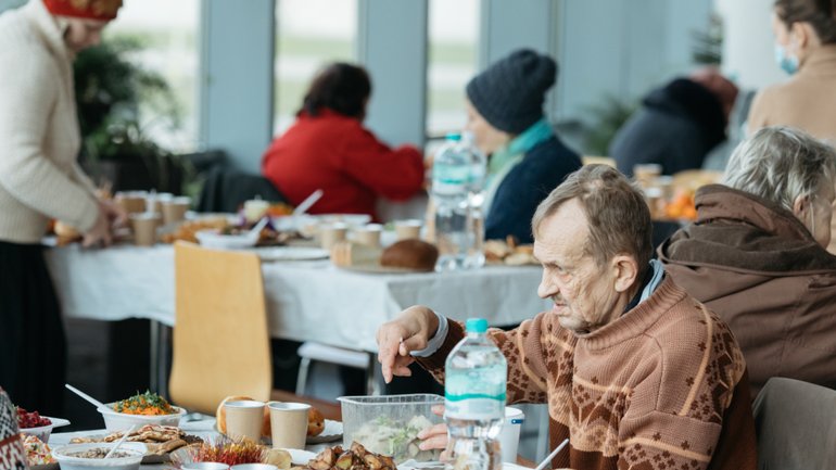 УКУ організовує для самотніх людей «Вифлеємську гостину». Потрібна допомога - фото 1