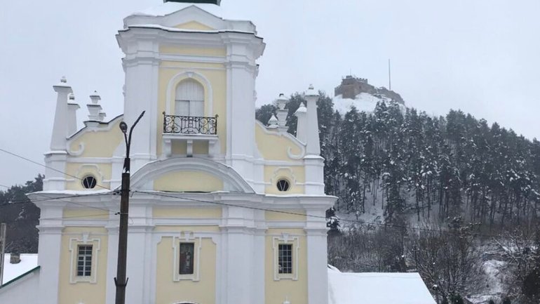 Після виселення УПЦ МП з Миколаївського собору у Кременці зникли ікони та стародруки - фото 1