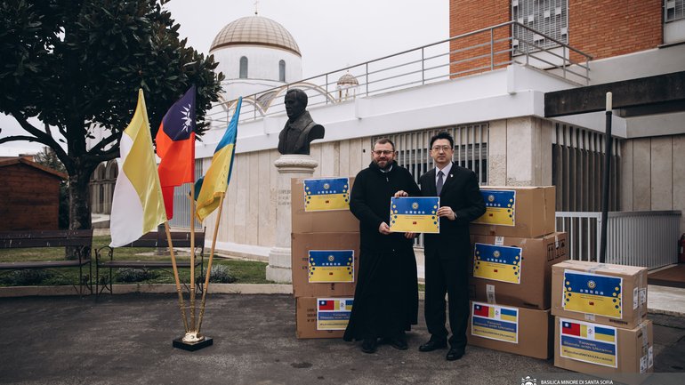 Разом з Україною: Посол Тайваню при Святому Престолі передав чергову гуманітарну допомогу - фото 1