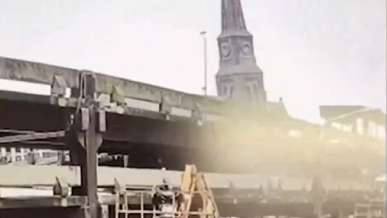 У США впала 46-метрова дзвіниця старовинної церкви - фото 1